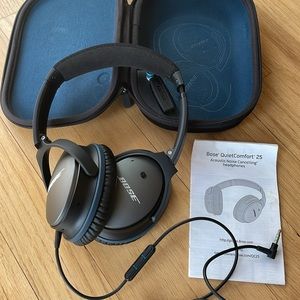 🎉HP🎉Bose QuietComfort 25 noise canceling headphones